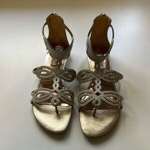 ✨👡 Badgley Mischka Gold Gladiator Sandals w/ Rhinestone Accents | Size 7